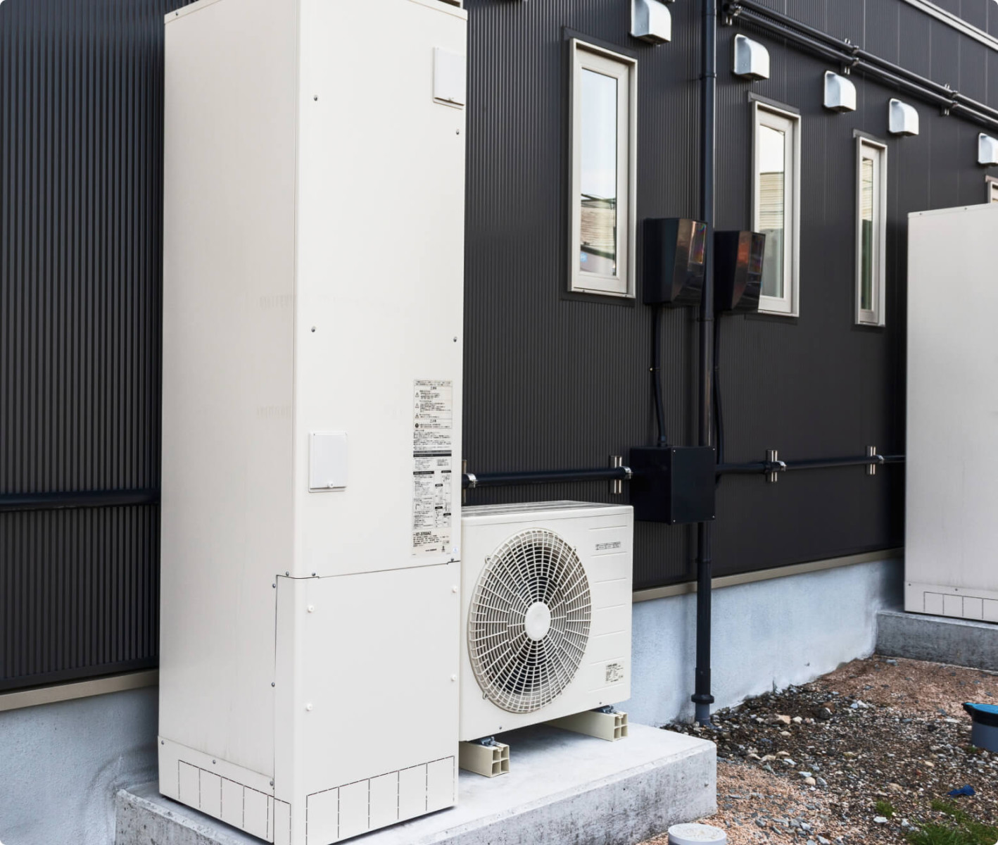 イメージ：床暖房の施工