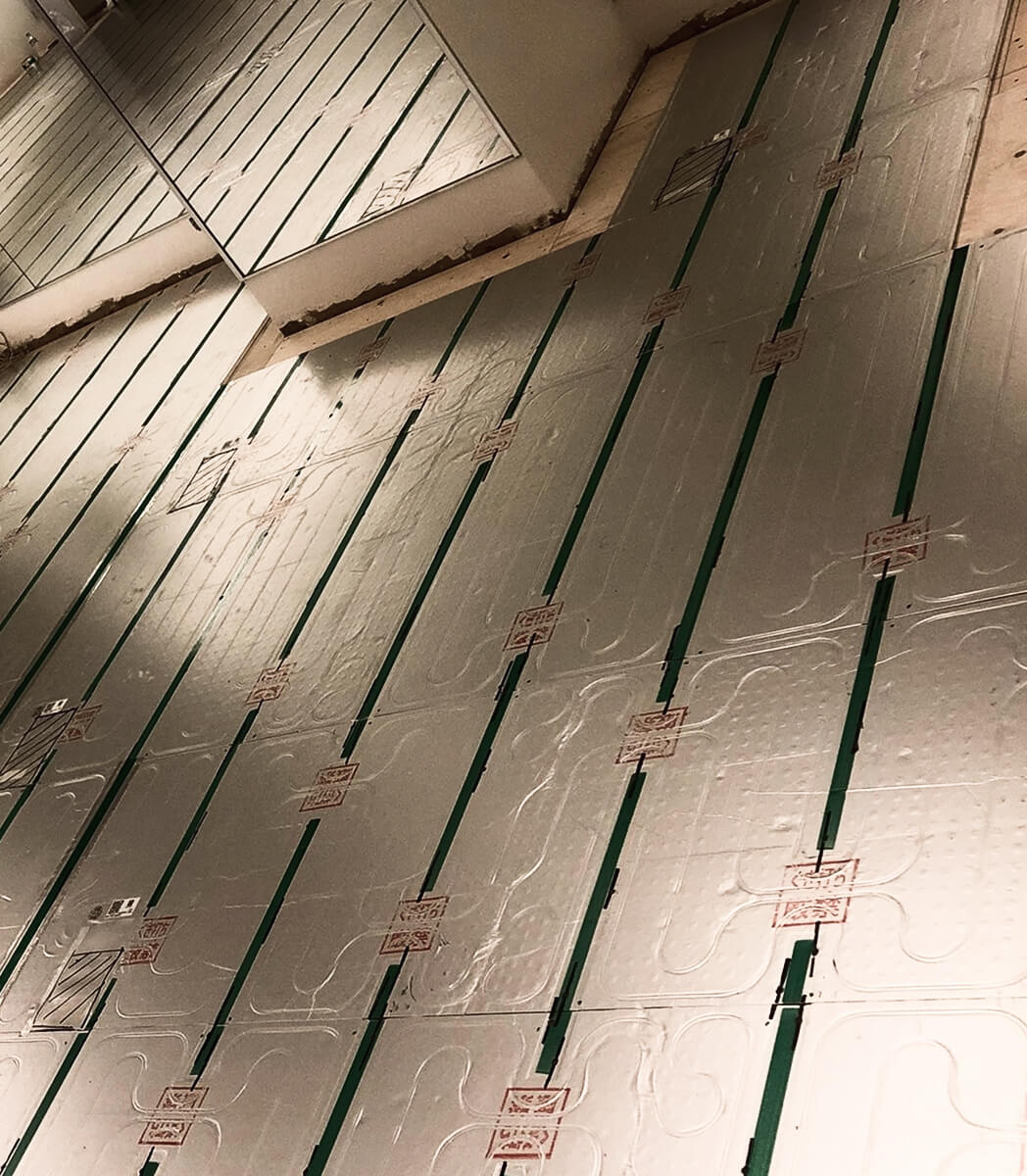 イメージ：施工する様子