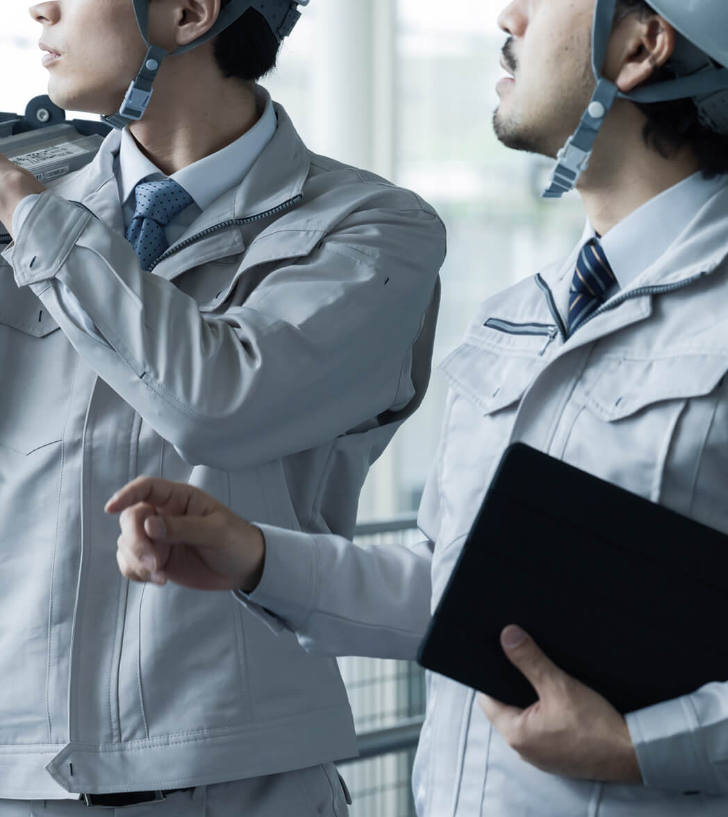 イメージ：チームで対応する様子